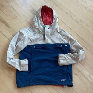 Patagonia Blue Jacket with Beige Accents